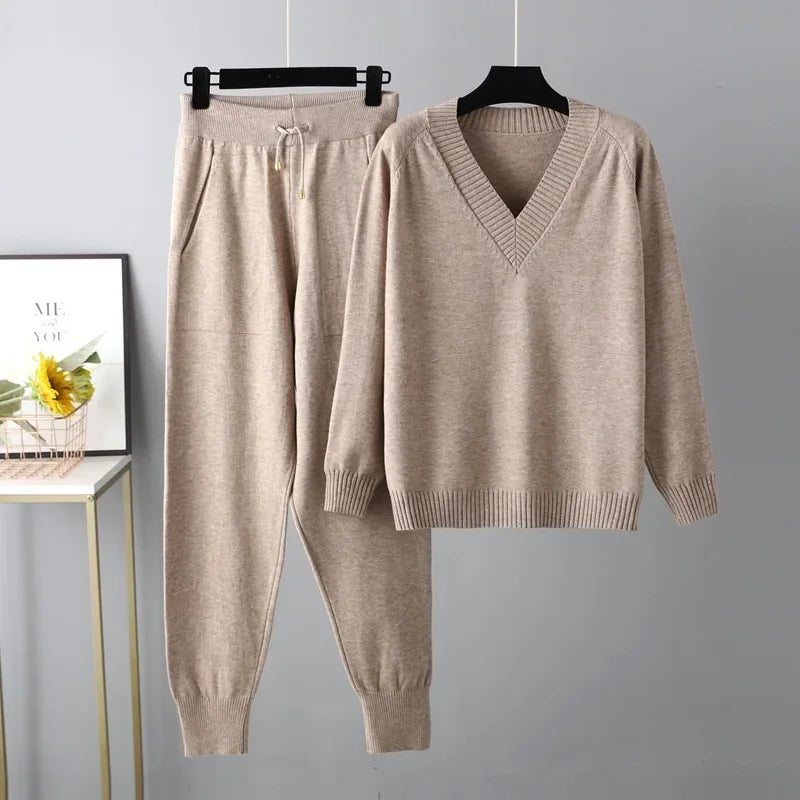Women's Knit Lounge Set | V-Neck Jumper and Joggers