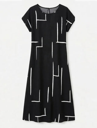 55748826300779